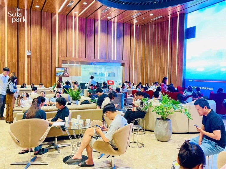 Không Khí Tấp Nập Những Ngày Ký Hợp Đồng Mua Bán Dự Án The Sola Park