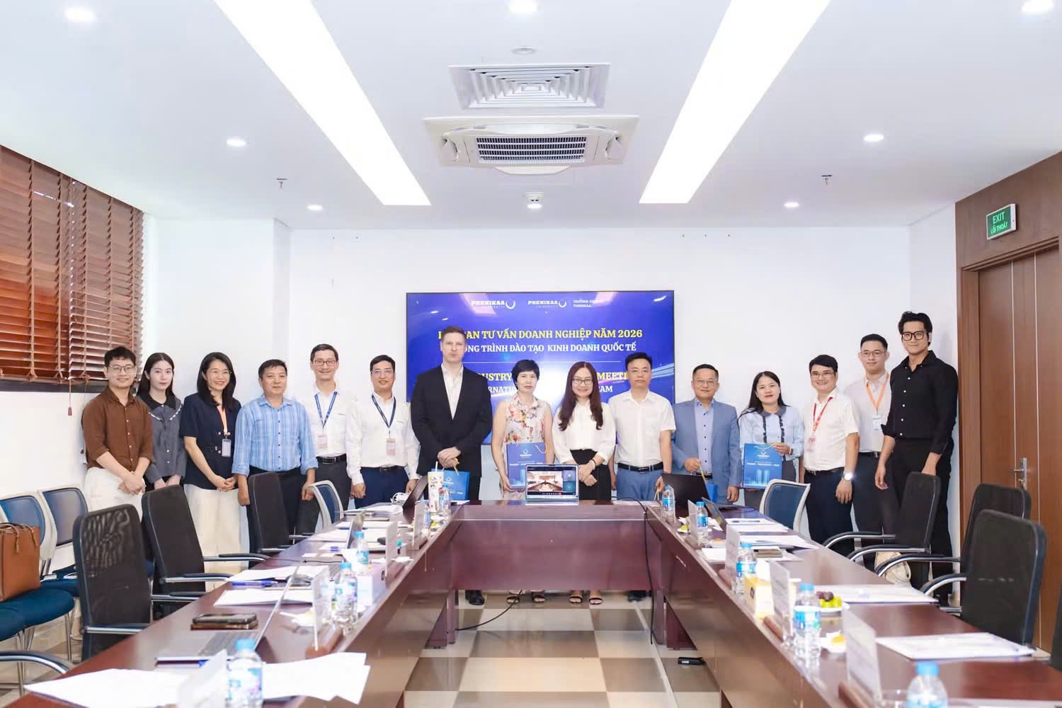 🎓 VMC GROUP VINH DỰ THAM GIA BAN TƯ VẤN DOANH NGHIỆP 2026 TẠI ĐẠI HỌC PHENIKAA